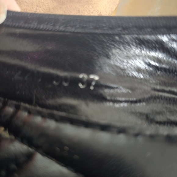 Vintage Louis Vuitton shoes. - Picture 3 of 17